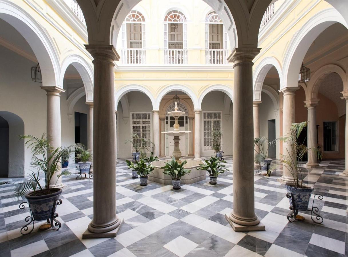 Cozy Apartment In House-Palace With Private Patio Севилья Экстерьер фото